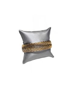 SILVER PILLOW DISPLAY