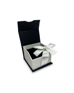 BLACK/WHITE PAPER RING BOX