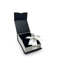 BLACK/WHITE PAPER PENDANT BOX