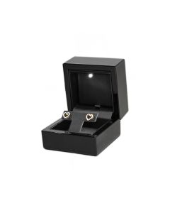 DELUXE BLACKWOOD LED T EARRING