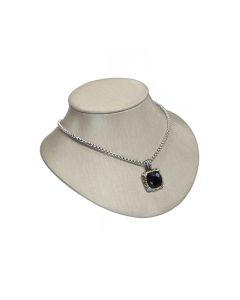 METALLIC BEIGE NECKLACE STAND