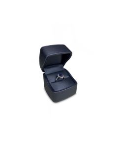 MET NAVY RENAISSANCE RING BOX